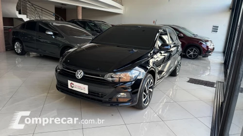 Volkswagen POLO 1.0 200 TSI Comfortline 4 portas