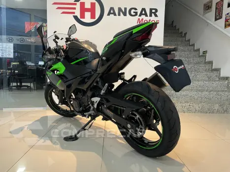 NINJA 400