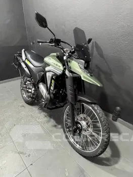 LANDER 250 ABS