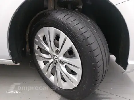 VOYAGE 1.0 12V MPI TOTALFLEX 4P MANUAL