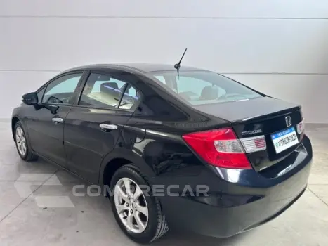 CIVIC - 1.8 EXS 16V 4P AUTOMÁTICO