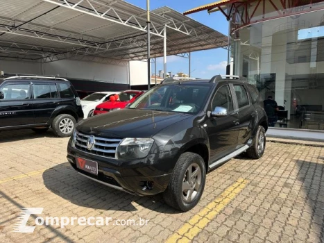 Renault DUSTER - 1.6 TECH ROAD 4X2 16V 4P MANUAL 4 portas