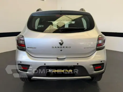 SANDERO STEPWAY 1.6 16V HI-FLEX AUT.