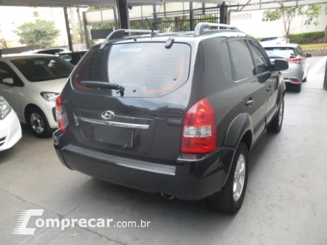 TUCSON 2.0 MPFI GLS 4X2 16V 143cv 2WD