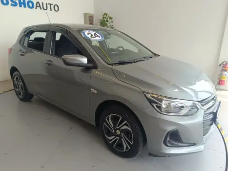 ONIX 1.0 TURBO LT AUTOMÁTICO