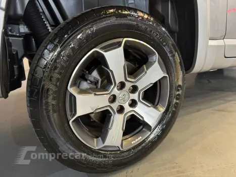 RAMPAGE 2.0 Turbo Laramie 4X4