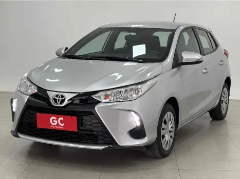 Toyota YARIS 1.5 16V FLEX XL MULTIDRIVE 4 portas