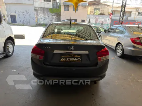 CITY 1.5 LX Sedan 16V