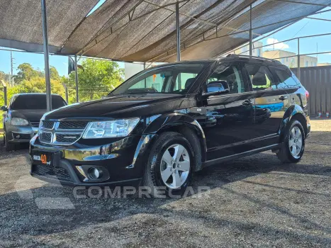 DODGE Journey 3.6 Sxt V6 Gasolina 4P Automático 4 portas