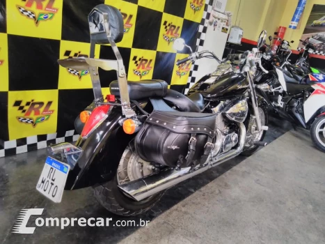 Shadow 750