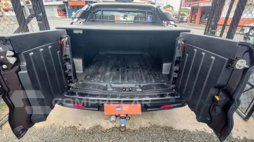 TORO 2.0 16V Turbo Ranch 4WD AT9
