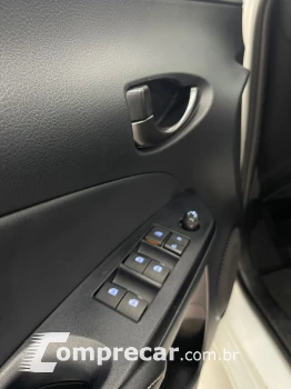 YARIS 1.5 16V Sedan XS Connect