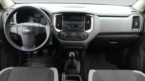 S10 2.8 16V TURBO DIESEL LS CD 4X4 MANUAL