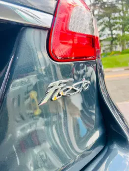 Fiesta Sedan SE 1.6 16V Flex 4p