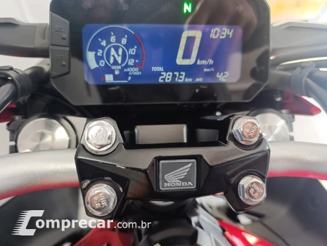 CB 300F