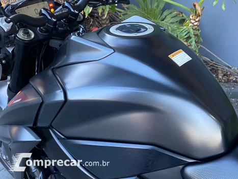GSX-S 750