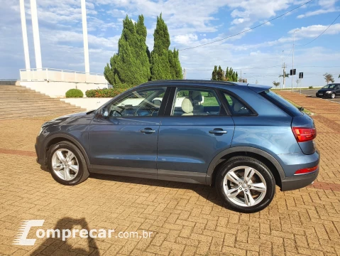 Audi Q3 1.4 TFSI Ambiente S Tronic 4 portas