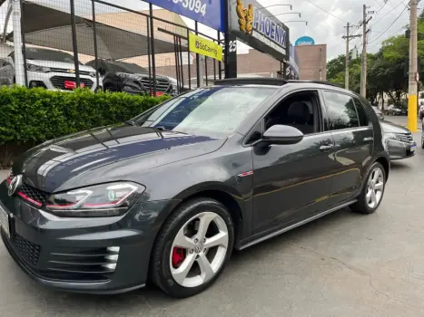 Volkswagen GOLF 2.0 TSI GTI 16V 220cv Turbo 4 portas