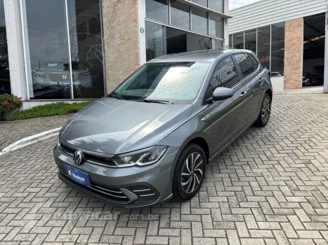 Volkswagen Polo Highline TSI 1.0 Flex 12V Aut. 4 portas