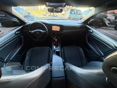 JETTA R-Line 250 TSI 1.4 Flex 16V Aut.