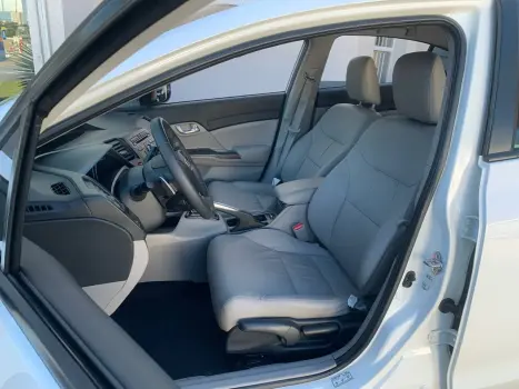 Civic Sedan LXR 2.0 Flexone 16V Aut. 4p