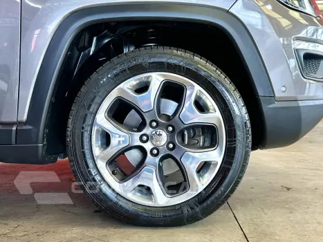 COMPASS 2.0 16V DIESEL LONGITUDE 4X4 AUTOMÁTICO