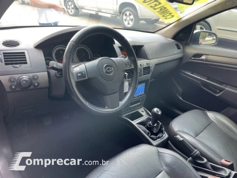 VECTRA HATCH - 2.0 MPFI GT-X HATCH 8V 4P MANUAL