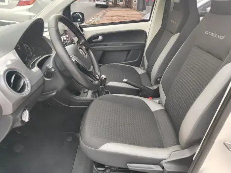 up! cross 1.0 TSI Total Flex 12V 5p