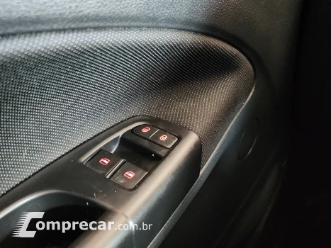 VOYAGE 1.0 12V MPI Totalflex