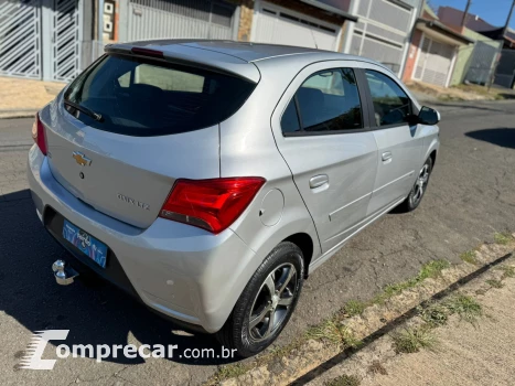 ONIX 1.4 MPFI LTZ 8V