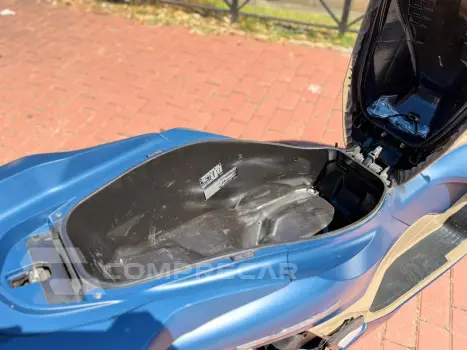 PCX 160 DLX ABS
