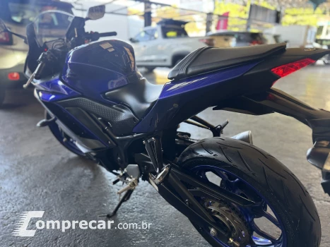 YZF R-3