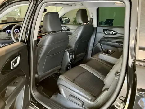 Commander 1.3 16V 4P FLEX T270 LIMITED TURBO AUTOMÁTICO