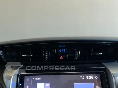 HILUX SW4 2.7 SRV 7 LUGARES 4X2 16V FLEX 4P AUTOMÁTICO