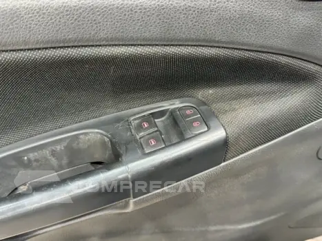 GOL - 1.0 12V MPI TOTAL 4P MANUAL