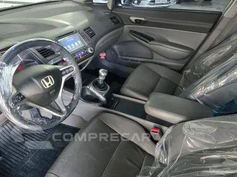 Civic Sed. LXL/LXL SE 1.8 Flex 16V Mec.