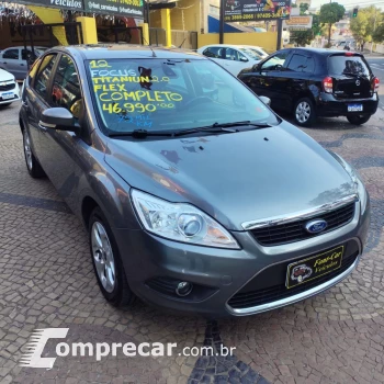 Focus TITANIUM 2.0 16V Flex 5p Mec.
