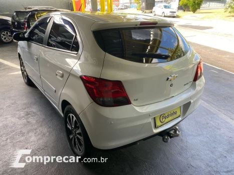Onix Hatch 1.4 4P FLEX LTZ