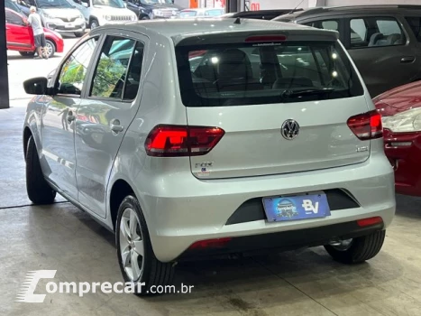 Volkswagen FOX - 1.6 MI ROCK IN RIO 8V 4P MANUAL 4 portas