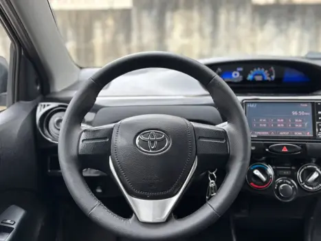 ETIOS 1.5 X Sedan 16V