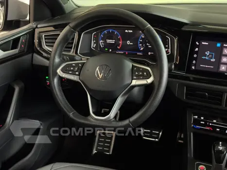 Nivus 1.0 4P FLEX 200 TSI HIGHLINE TURBO AUTOMÁTICO