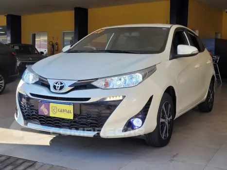 Toyota YARIS XS Connect 1.5 Flex 16V 5p Aut. 4 portas