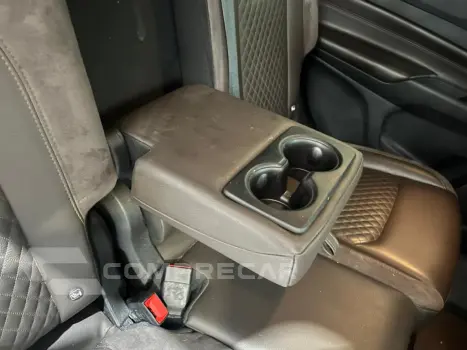 COMMANDER 1.3 T270 TURBO FLEX OVERLAND AT6
