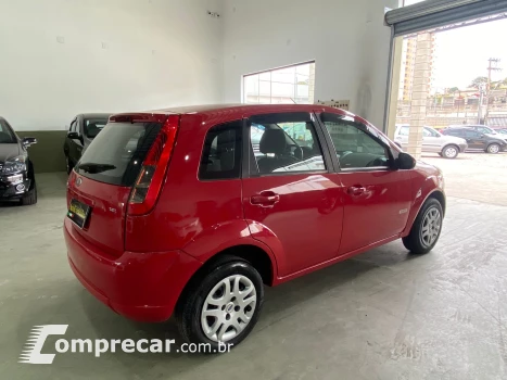 FIESTA 1.6 MPI Class Hatch 8V