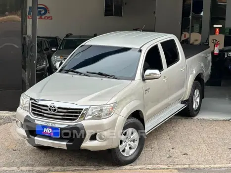HILUX CD4X4 SRV