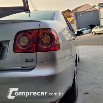 Polo Sed./Sed. COMF. 2.0/2.0 Flex 8V 4p