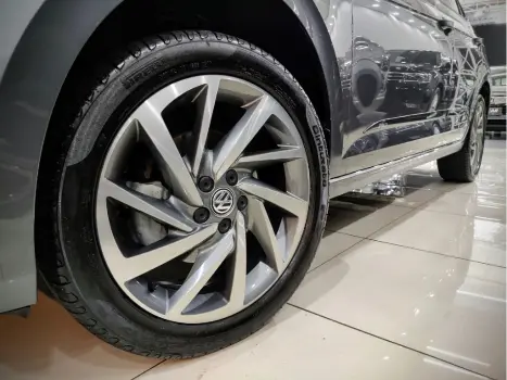 VIRTUS 1.0 200 TSI HIGHLINE AUTOMATICO