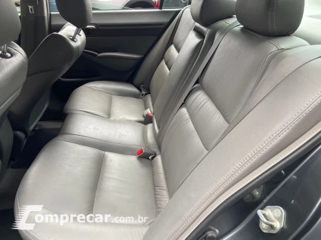 CIVIC 1.8 LXL 16V