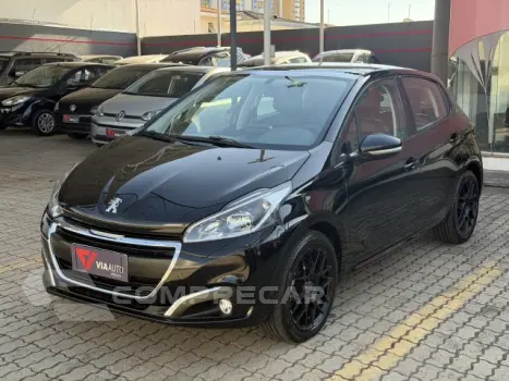 PEUGEOT 208 - 1.6 ALLURE 16V 4P AUTOMÁTICO 4 portas