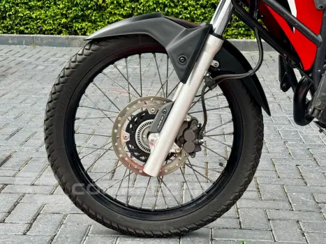 XRE 300 ABS